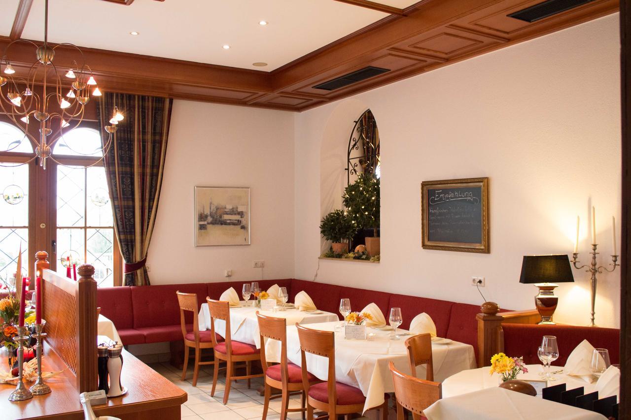 Hotel Schuetzenburg ブルシャイト エクステリア 写真