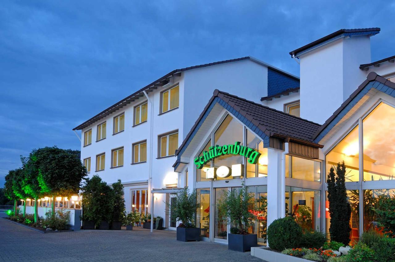 Hotel Schuetzenburg ブルシャイト エクステリア 写真