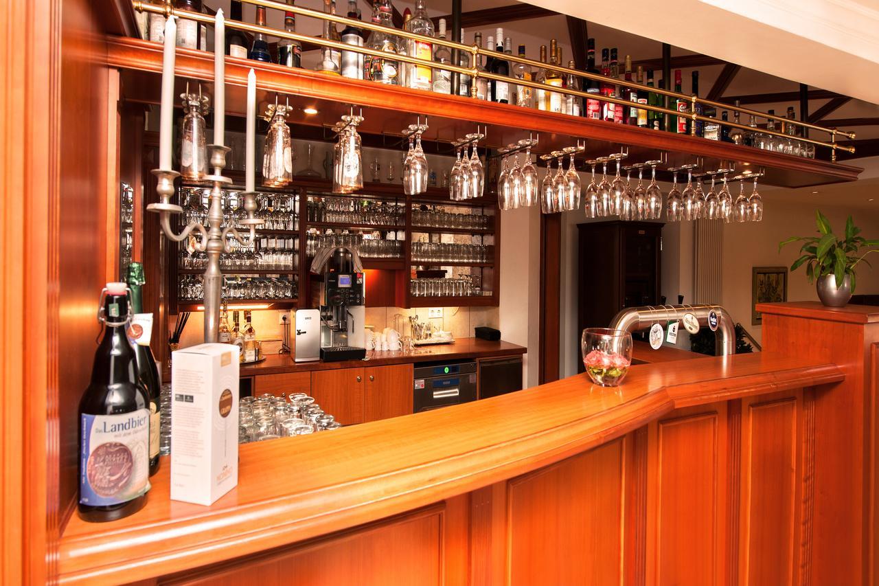 Hotel Schuetzenburg ブルシャイト エクステリア 写真